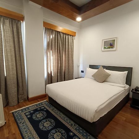Hotel Dralha Тхимпху Екстериор снимка