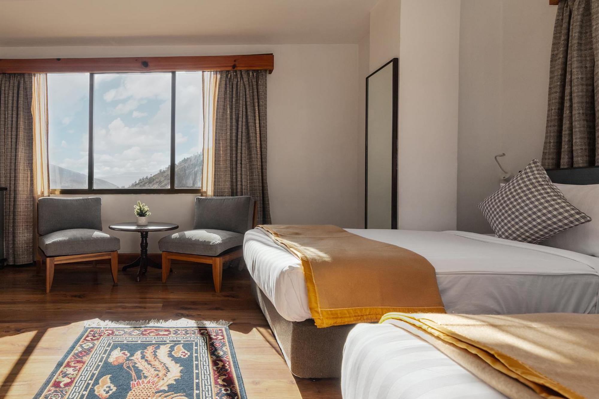 Hotel Dralha Тхимпху Екстериор снимка